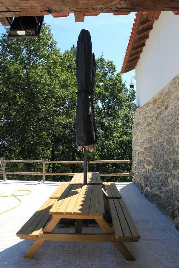 Quinta Da Tormenta -14 Pessoas- Cabeceiras De Basto 2 Casas E Piscina Privada Vila Exterior foto