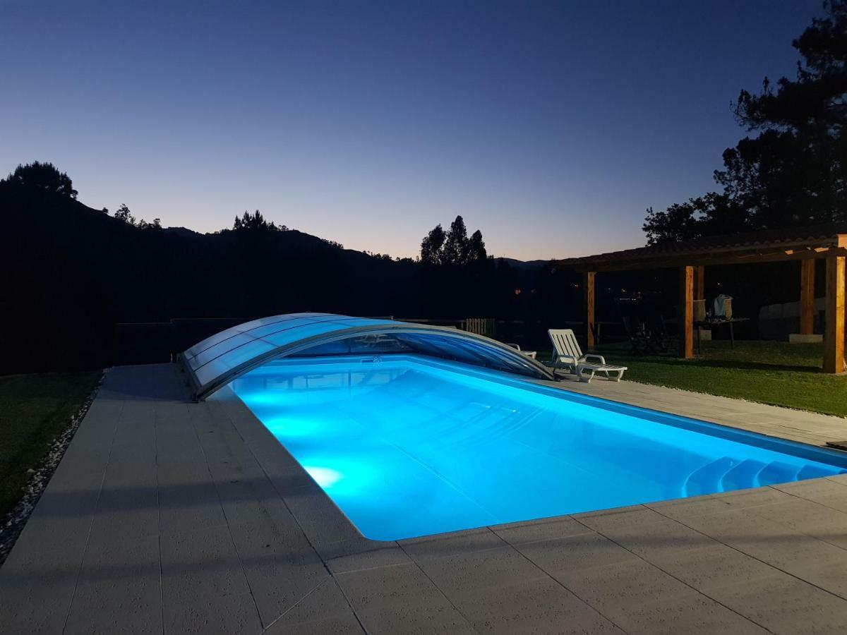 Quinta Da Tormenta -14 Pessoas- Cabeceiras De Basto 2 Casas E Piscina Privada Vila Exterior foto